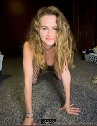 pollypocketx69 Naakte Lekken OnlyFans Foto 15