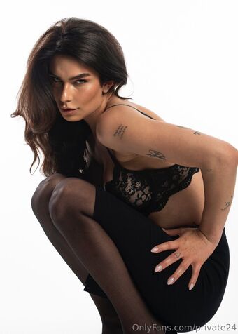 private24 Naakte Lekken OnlyFans Foto 10