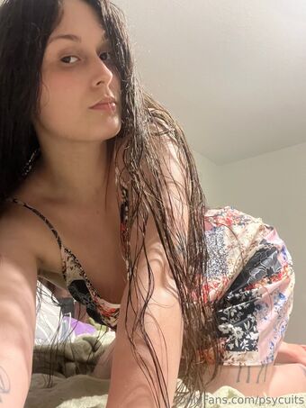 psycuits Naakte Lekken OnlyFans Foto 17
