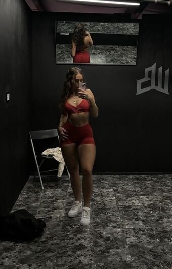 pumasupremacy Naakte Lekken OnlyFans Foto 9