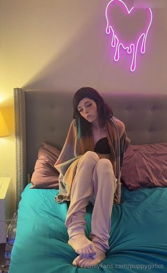 puppygirlxo Naakte Lekken OnlyFans Foto 47