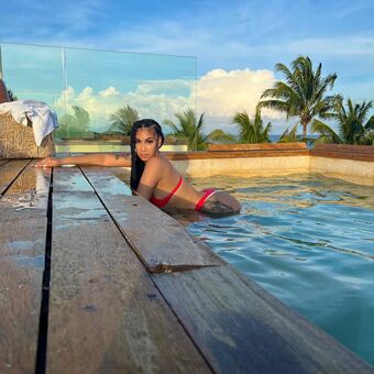 Queen Naija Naakte Lekken OnlyFans Foto 9