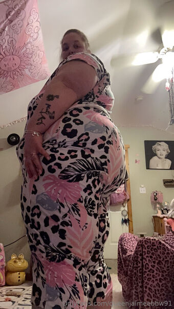 queenjaimeebbw91 Naakte Lekken OnlyFans Foto 6