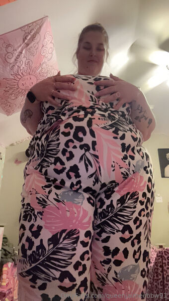 queenjaimeebbw91 Naakte Lekken OnlyFans Foto 8