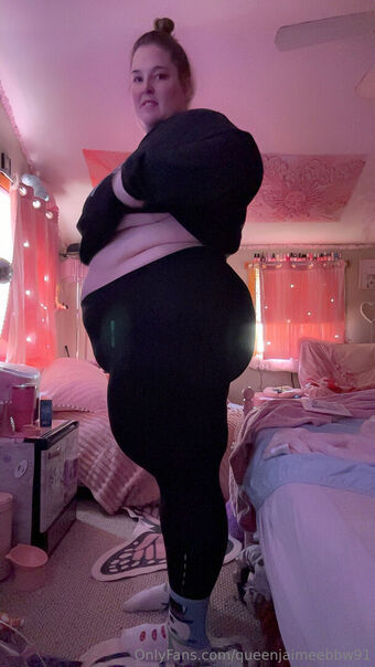 queenjaimeebbw91 Naakte Lekken OnlyFans Foto 22