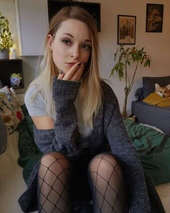 rainbowf0x Naakte Lekken OnlyFans Foto 9
