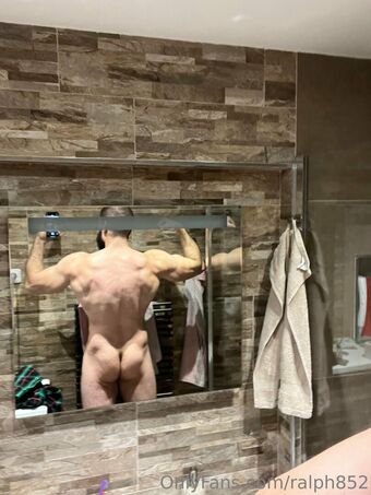 ralph852 Naakte Lekken OnlyFans Foto 19