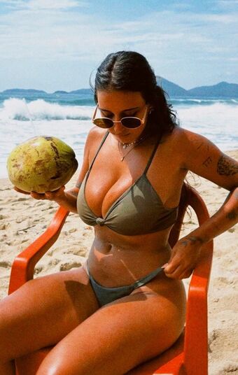 Raphaela Naakte Lekken OnlyFans Foto 30