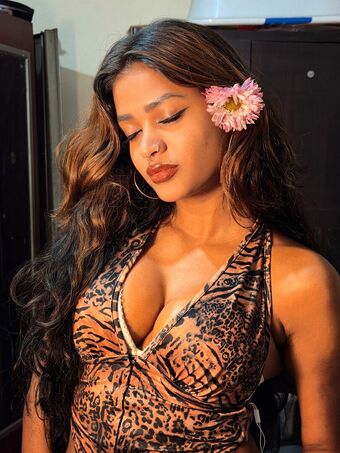 rasleeela Naakte Lekken OnlyFans Foto 2