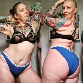 remsequence Naakte Lekken OnlyFans Foto 6