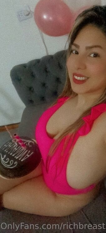 richbreasts Naakte Lekken OnlyFans Foto 10