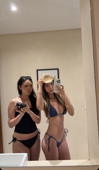 Ruby Eum Naakte Lekken OnlyFans Foto 8