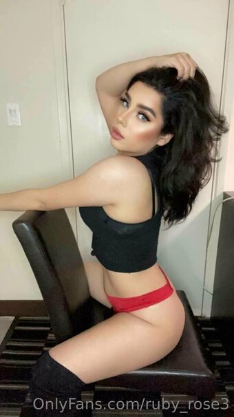ruby_rose3 Naakte Lekken OnlyFans Foto 14