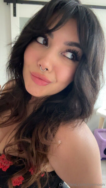 ryemoon Naakte Lekken OnlyFans Foto 44