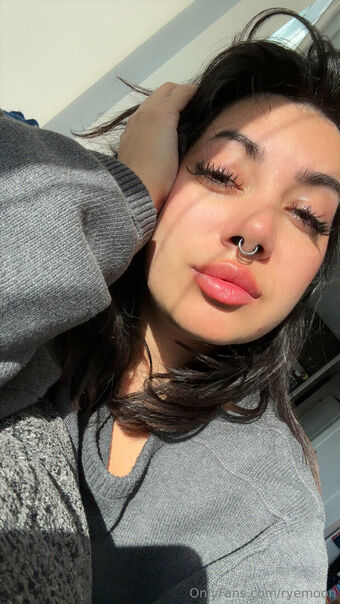 ryemoon Naakte Lekken OnlyFans Foto 49