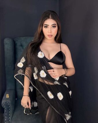 saanvi032