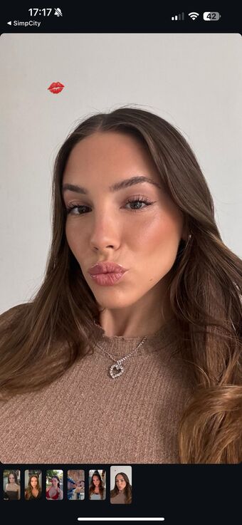 Sara Fernandez Naakte Lekken OnlyFans Foto 4