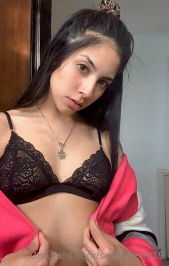 sashaviolet19