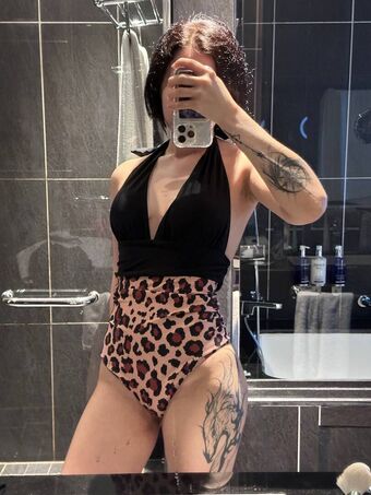 Scarletspyada Naakte Lekken OnlyFans Foto 25