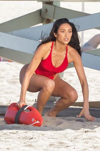 Shay Mitchell Naakte Lekken OnlyFans Foto 275