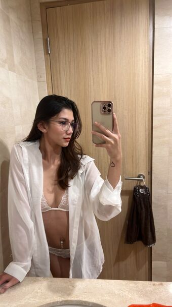 Shinta Khyuliang Naakte Lekken OnlyFans Foto 23