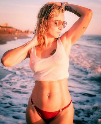 Shir24 Naakte Lekken OnlyFans Foto 5