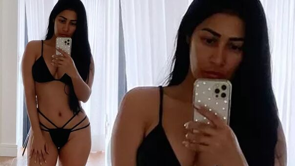 Simone Mendes Naakte Lekken OnlyFans Foto 10
