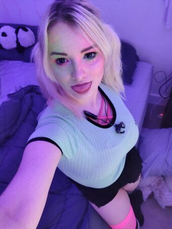 SimplexityLaFae Naakte Lekken OnlyFans Foto 4