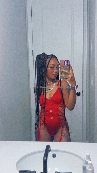 sinfulredd Naakte Lekken OnlyFans Foto 9