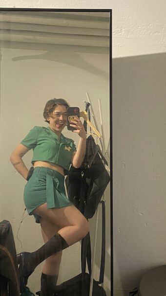 Snailmail Naakte Lekken OnlyFans Foto 16