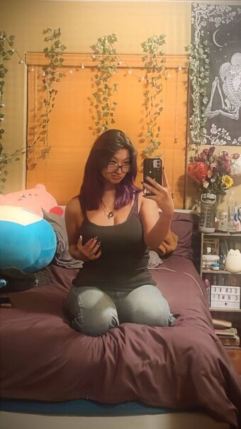 Snailsquee Naakte Lekken OnlyFans Foto 8