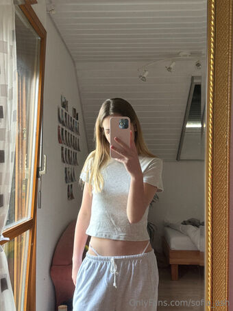 sofia_ash Naakte Lekken OnlyFans Foto 30