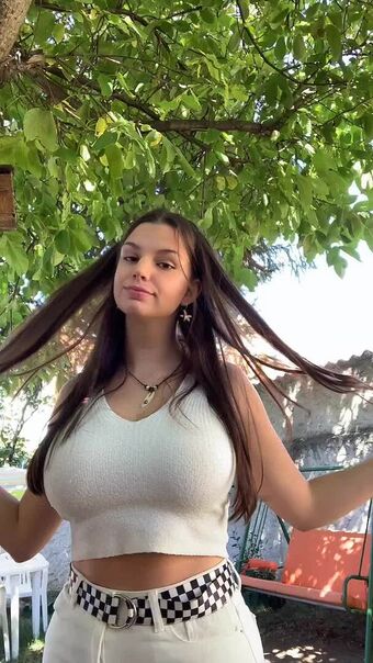 Sofia C Naakte Lekken OnlyFans Foto 15