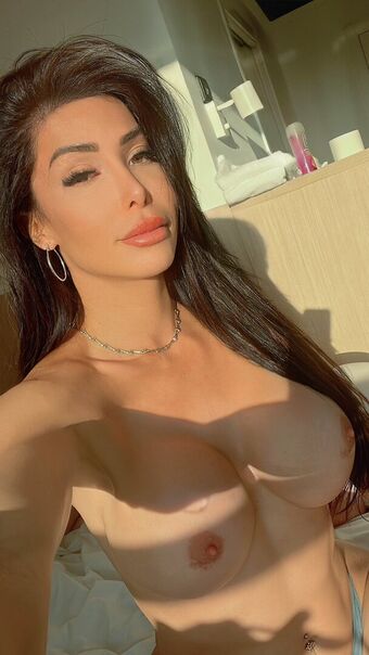 Sofia Dior Naakte Lekken OnlyFans Foto 36