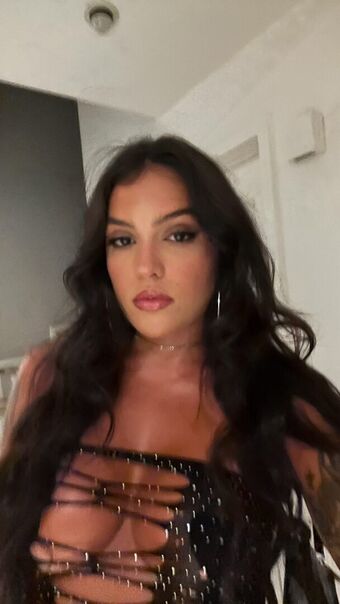 Sofia Martins Naakte Lekken OnlyFans Foto 1
