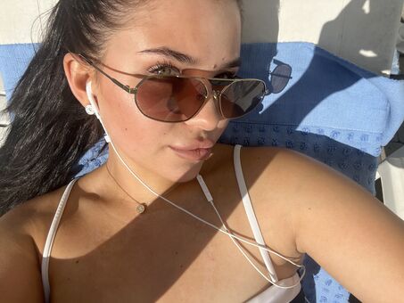 SofiaSun Naakte Lekken OnlyFans Foto 47