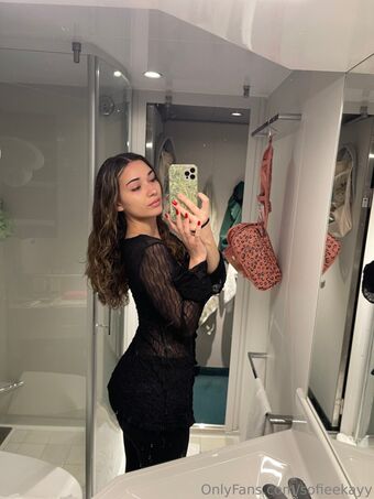 Sofie Kay Naakte Lekken OnlyFans Foto 8