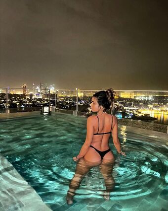 Sommer Ray