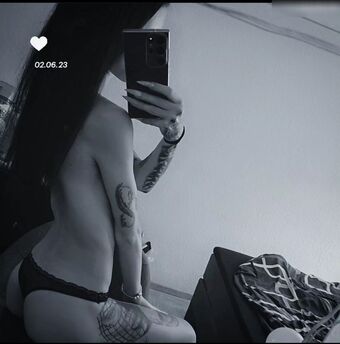 Sophie208-666 Naakte Lekken OnlyFans Foto 76