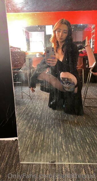 split999trip Naakte Lekken OnlyFans Foto 12