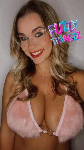 stasia_bri Naakte Lekken OnlyFans Foto 35