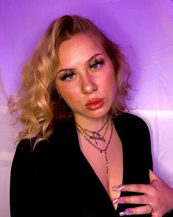 Stefanie Naakte Lekken OnlyFans Foto 39