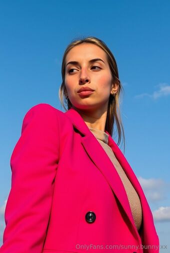 sunny.bunny.xx Naakte Lekken OnlyFans Foto 141