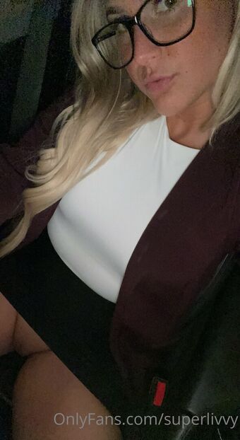 superlivvy Naakte Lekken OnlyFans Foto 15