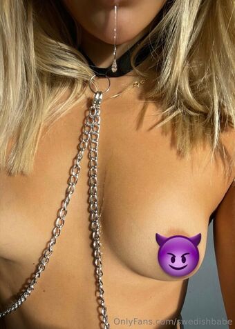 swedishbabe Naakte Lekken OnlyFans Foto 42
