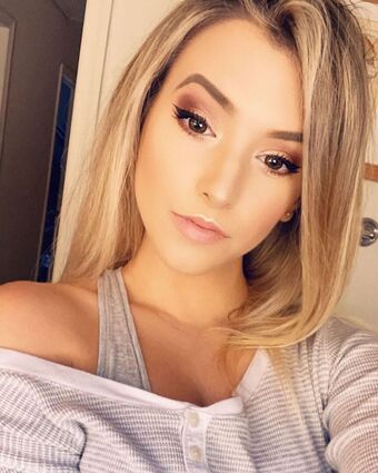 Sweeettails Naakte Lekken OnlyFans Foto 34