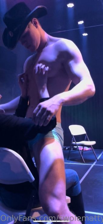 swolemattyy Naakte Lekken OnlyFans Foto 14