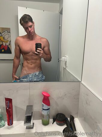 swolemattyy Naakte Lekken OnlyFans Foto 22