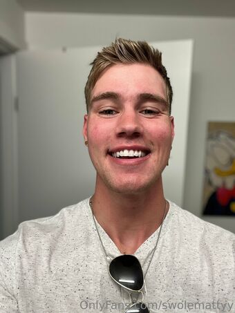 swolemattyy Naakte Lekken OnlyFans Foto 32