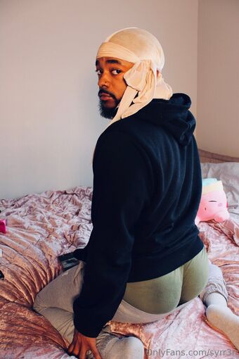 syrr3n Naakte Lekken OnlyFans Foto 25
